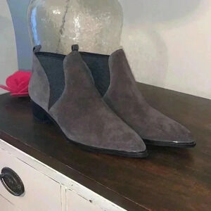 Marc Fisher Yellin Pointed Ankle Boot Grey Suede Size 9.5
